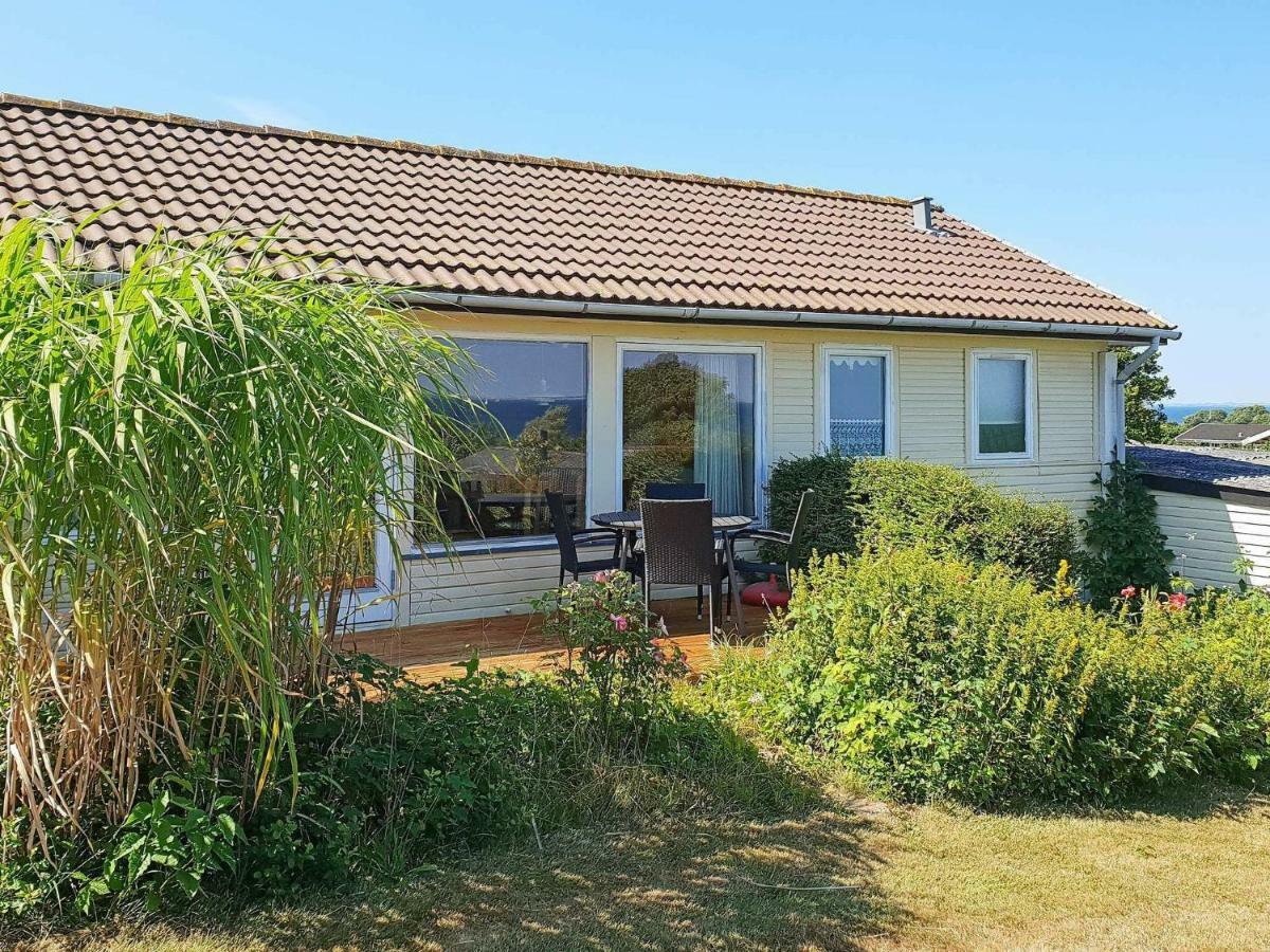 4 Person Holiday Home In Augustenborg Asserballeskov Exterior foto